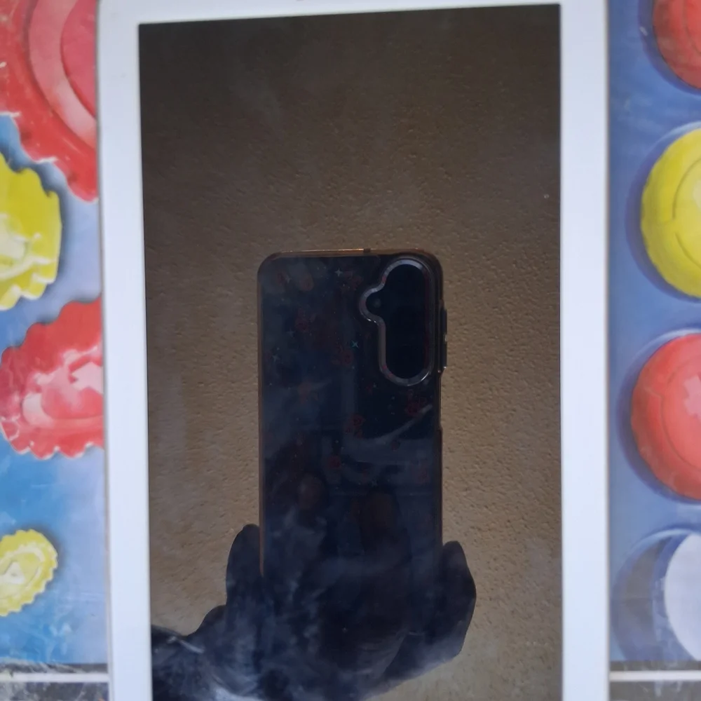 Samsung Tablet - White Front, Green Trim